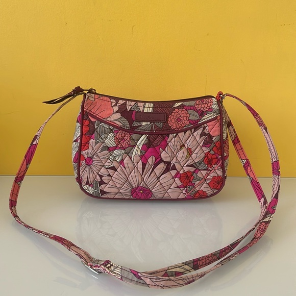 Vera Bradley Bohemian Blooms Little Crossbody Bag Purse Small Red Floral - Picture 2 of 15